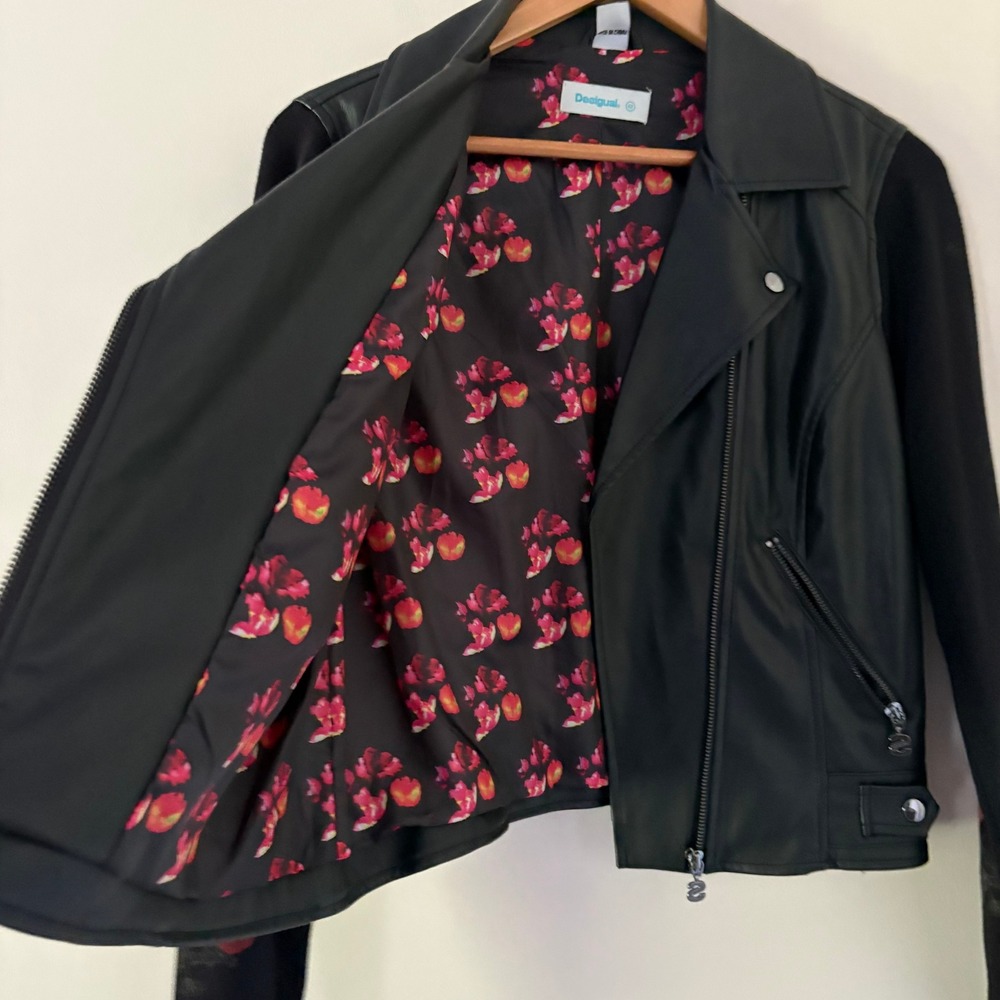 Desigual Moto Jacket 42 Black Floral Knit Sleeve Mixed Media Biker - Picture 9 of 16